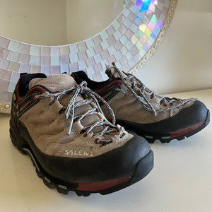 Salewa Womens Mountain Trainer GTX Size 7